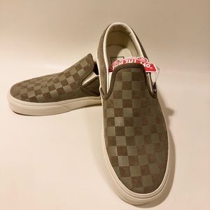 BRAND NEW Grey checked suede slip on vans.